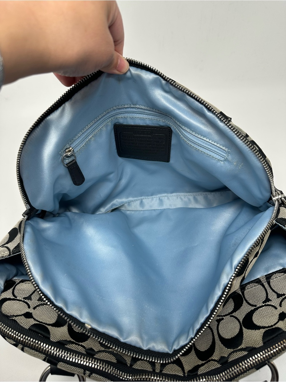 Coach Women's Shoulder Bag - Picture 9 of 15